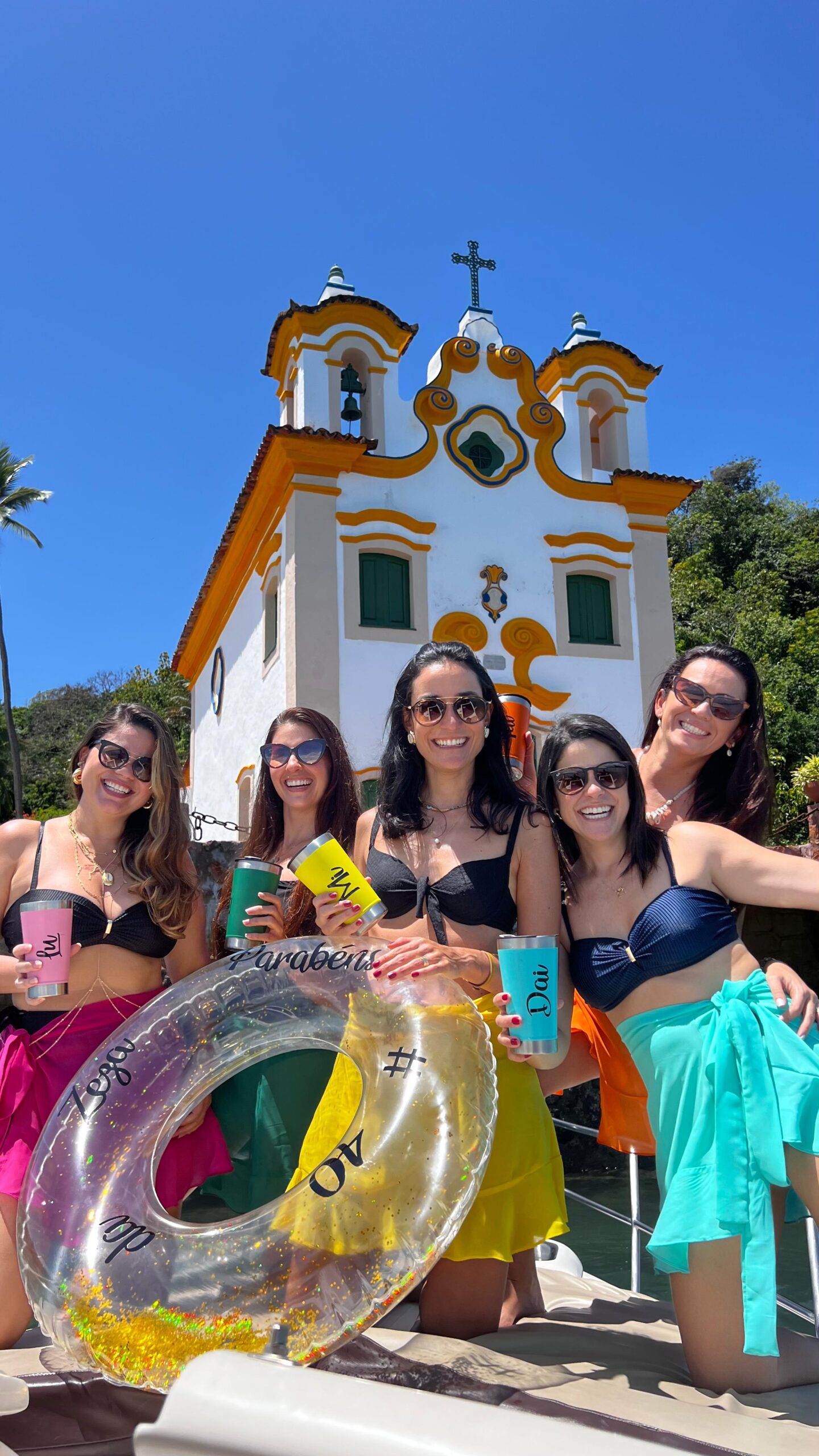 Família na lancha